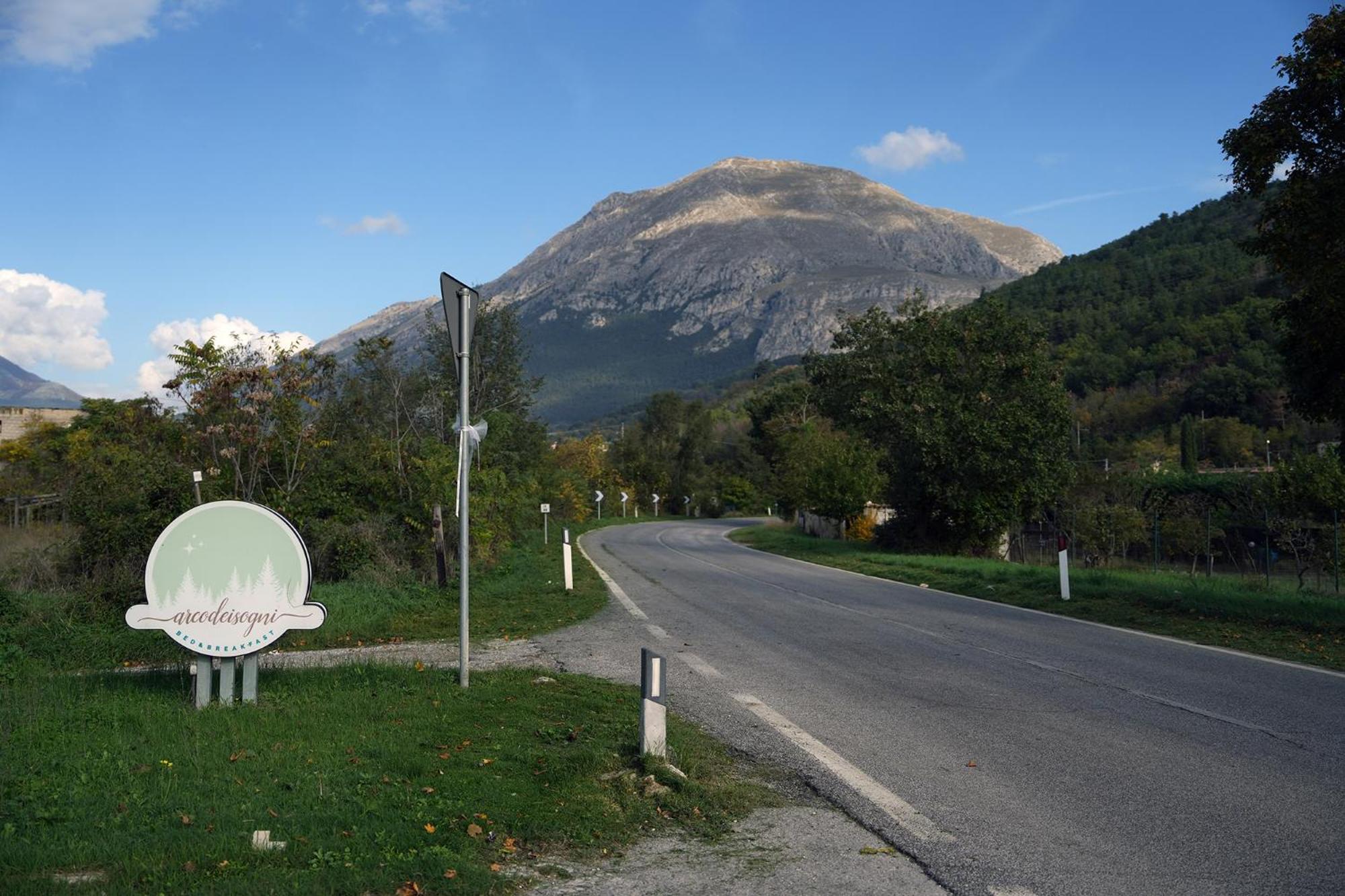 B&B Arco Dei Sogni Celano Exteriér fotografie